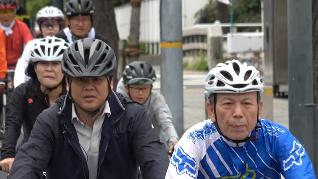 김인중 목사 소개에 실린 라이더들의 자전거 주행 장면.