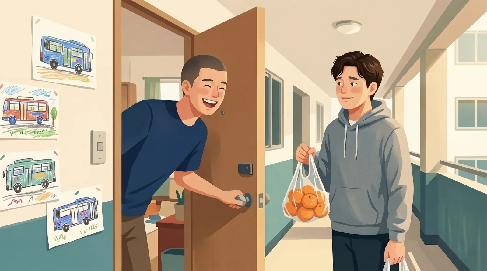 아파트 복도. 크레파스로 그린 버스 그림이 붙은 벽 옆에서 짧은 머리의 남자가 문을 열며 크게 웃고, 회색 후드티를 입은 송도윤이 귤 한 봉지를 들고 서 있다.